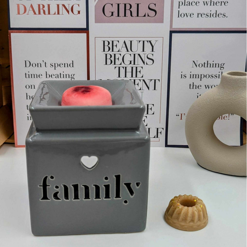Brûle-parfums Family