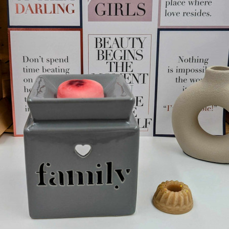 Brûle-parfums Family